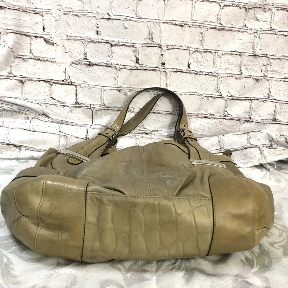 B. Makowsky Large Soft Croc Design Leather Shoulder Hobo Side Pocket Handbag